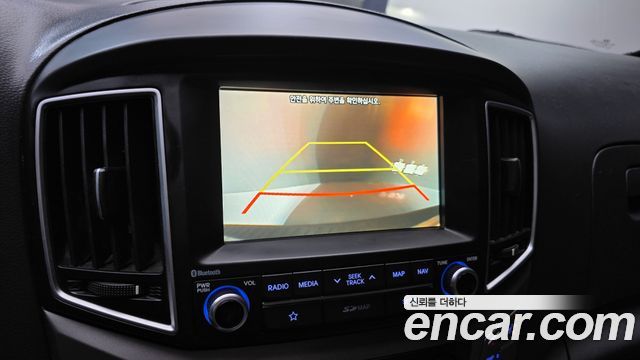 Hyundai Starex 2018 — photo 24