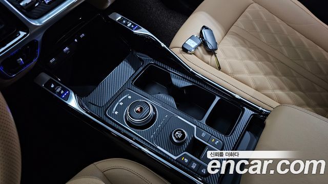 Kia Sorento 2023 — photo 12