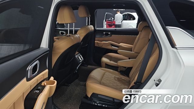 Kia Sorento 2023 — photo 18