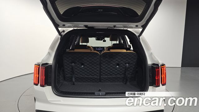 Kia Sorento 2023 — photo 26