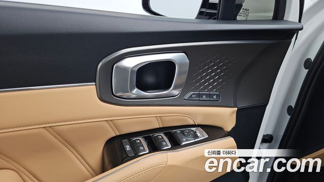 Kia Sorento 2023 — photo 35
