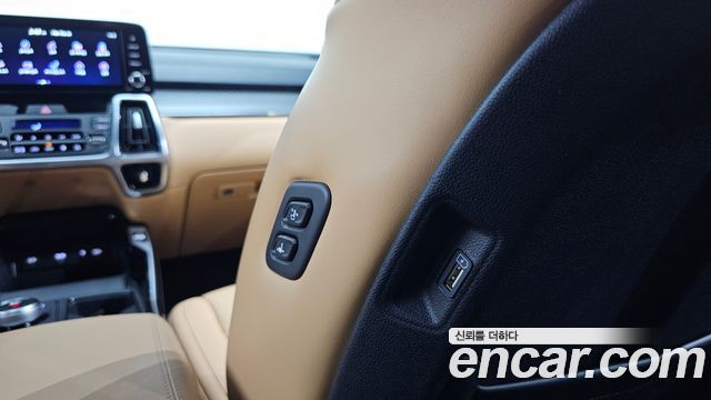 Kia Sorento 2023 — photo 38
