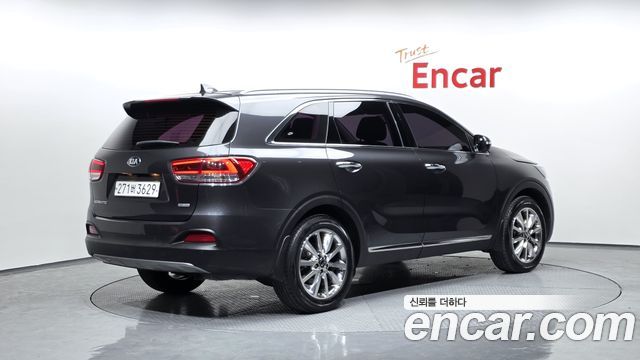 Kia Sorento 2017 — photo 2
