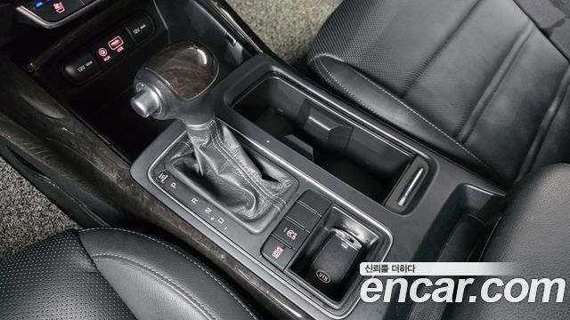 Kia Sorento 2017 — photo 9