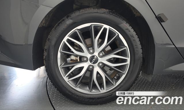 Kia K5 2022 — photo 5