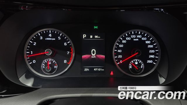 Kia K5 2022 — photo 11