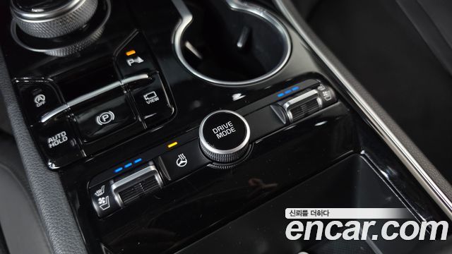 Kia K5 2022 — photo 25