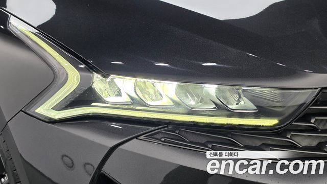 Kia K5 2022 — photo 8