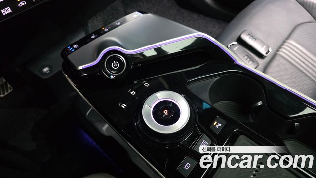 Kia EV6 2023 — photo 12