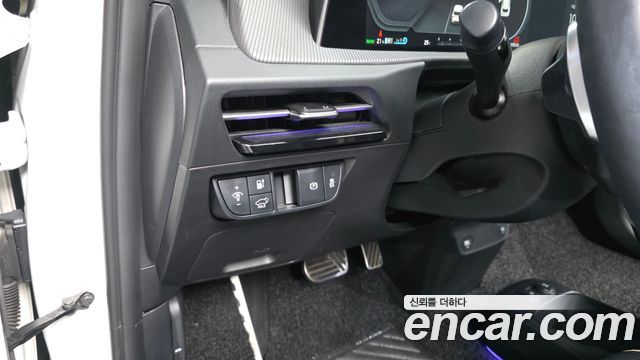 Kia EV6 2023 — photo 31