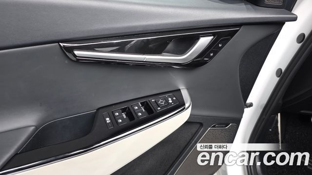Kia EV6 2023 — photo 33