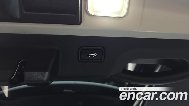 Kia EV6 2023 — photo 35