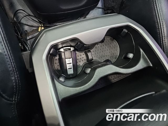 KG Mobility KORANDO 2017 — photo 17