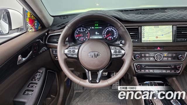 Kia K7 2018 — photo 13