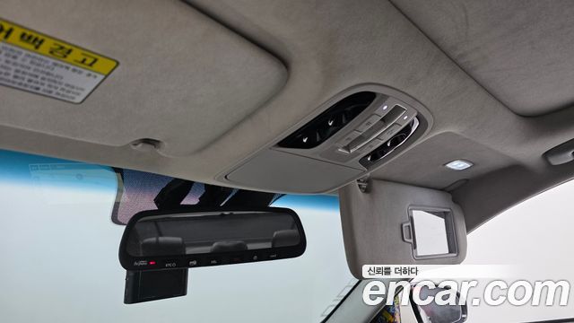 Kia K7 2018 — photo 18
