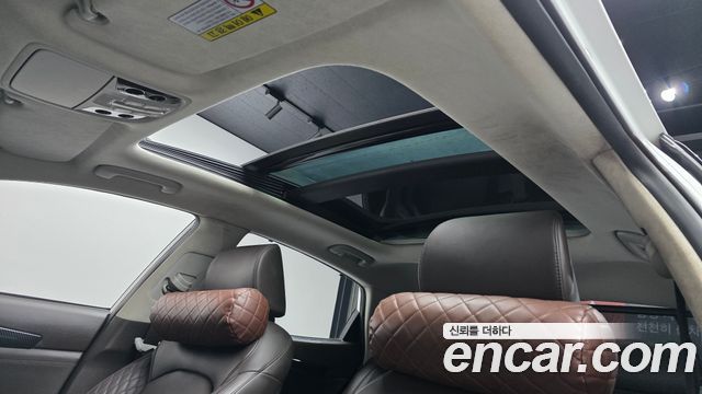 Kia K7 2018 — photo 20