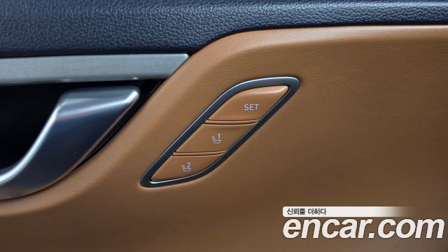 Hyundai Grandeur 2018 — photo 36