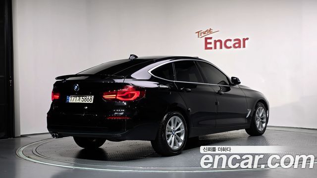 BMW Gran Turismo 2020 — photo 2