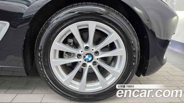 BMW Gran Turismo 2020 — photo 7