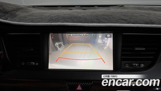 Kia K7 2017 — photo 20
