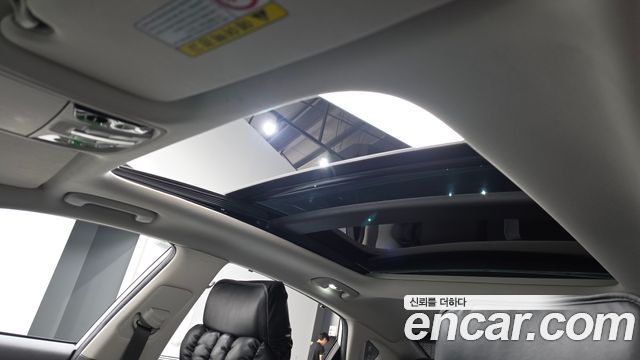 Kia K7 2017 — photo 23