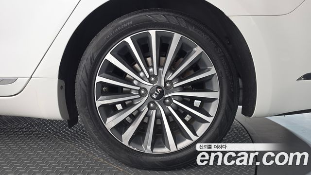Kia K7 2017 — photo 7