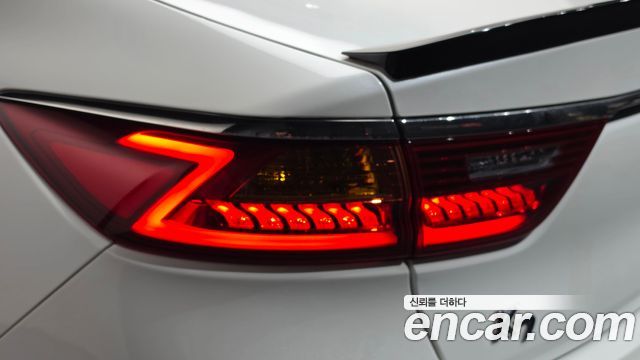 Kia K7 2017 — photo 9