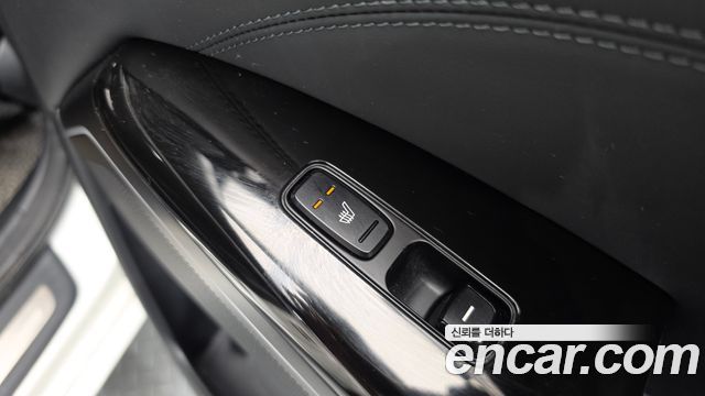 Kia K7 2017 — photo 30
