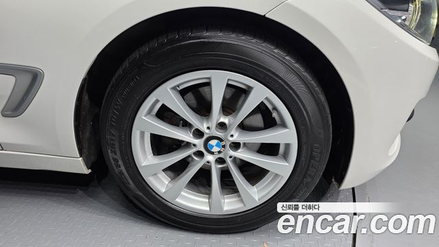 BMW Gran Turismo 2020 — photo 7