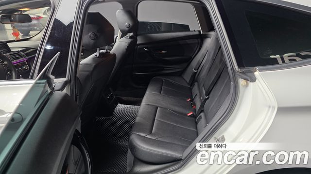 BMW Gran Turismo 2020 — photo 16