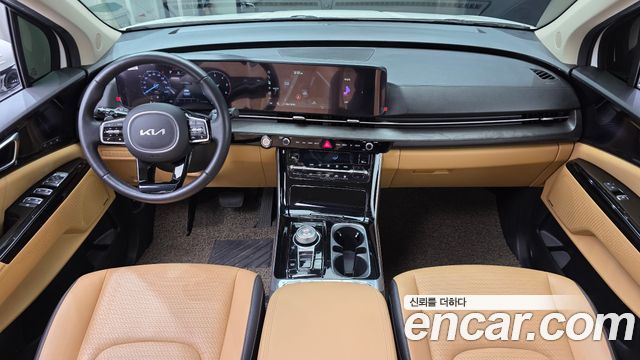 Kia Canival 2023 — photo 10