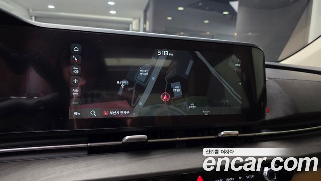 Kia Canival 2023 — photo 21