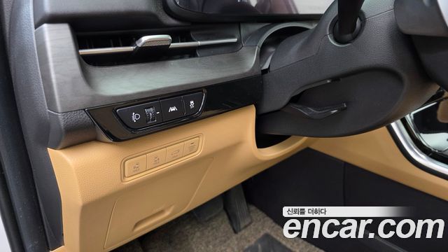 Kia Canival 2023 — photo 25