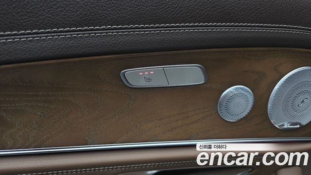 Mercedes-Benz E-Class 2020 — photo 22