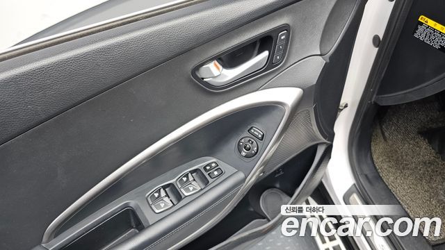 Hyundai Santafe 2015 — photo 19