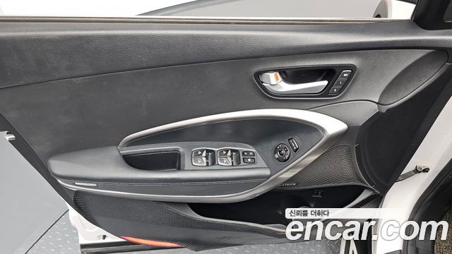Hyundai Santafe 2015 — photo 14