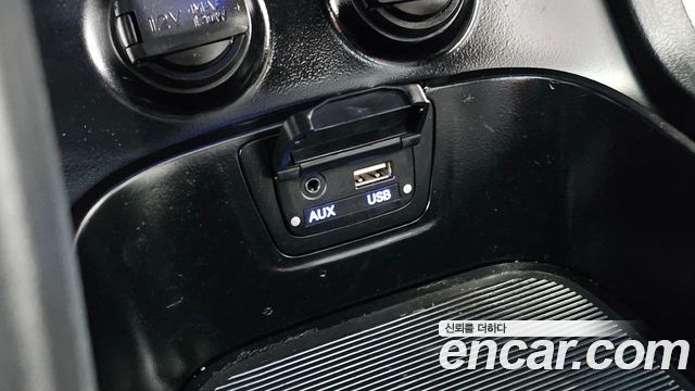Hyundai Santafe 2015 — photo 29