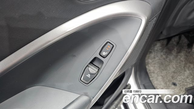Hyundai Santafe 2015 — photo 31