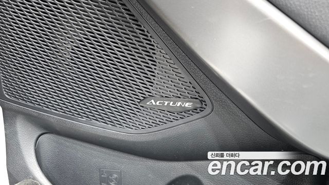 Hyundai Santafe 2015 — photo 34