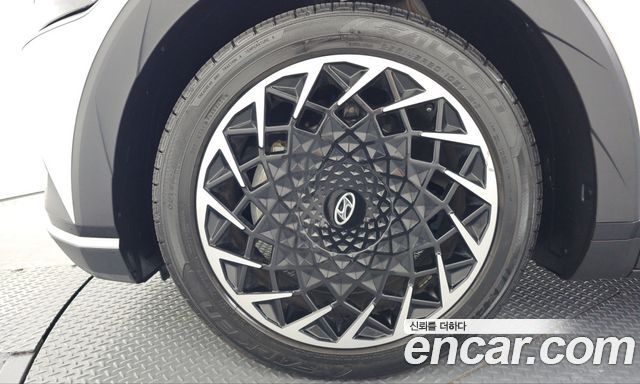 Hyundai Ioniq5 2023 — photo 5