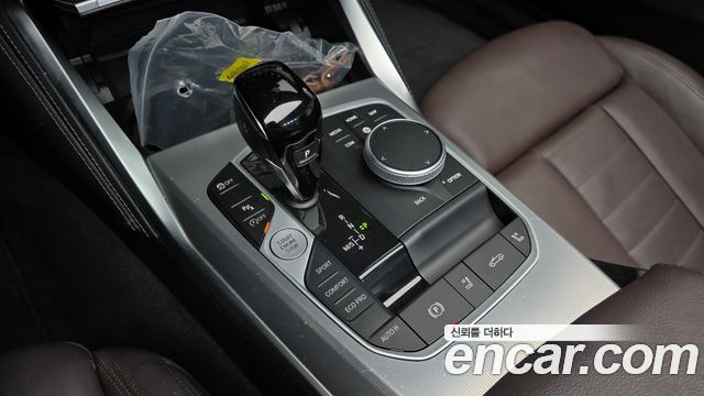 BMW 4-Series 2022 — photo 9
