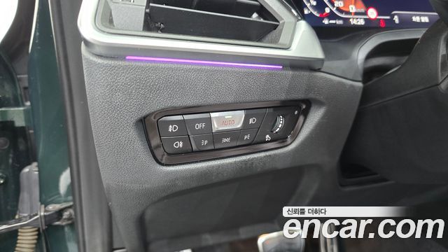 BMW 4-Series 2022 — photo 20