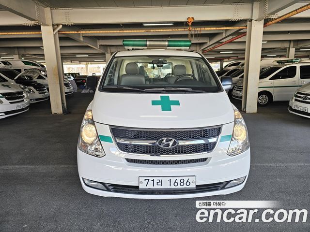 Hyundai Starex 2015 — photo 2