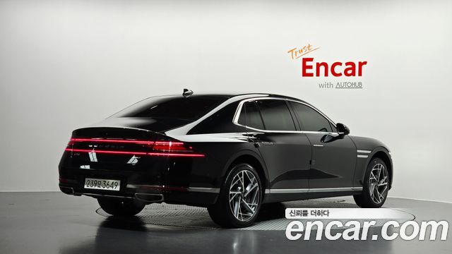 Genesis G90 2022 — photo 2