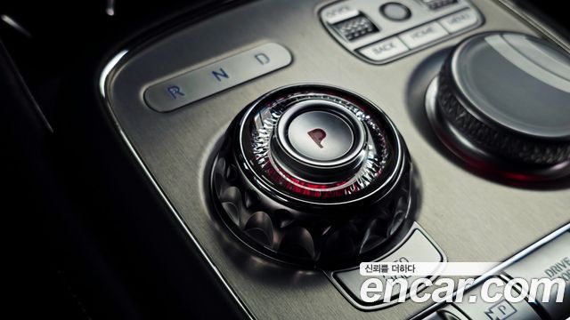 Genesis G90 2022 — photo 12