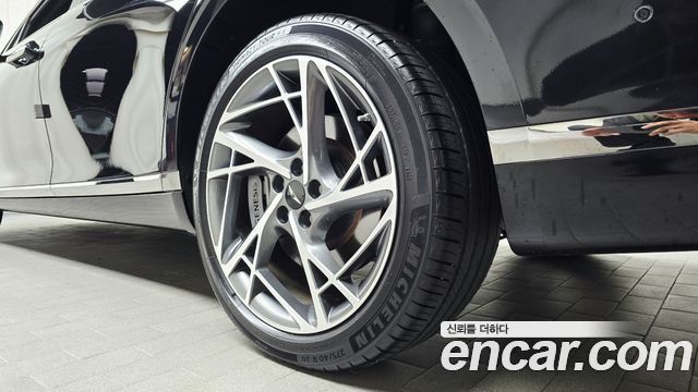 Genesis G90 2022 — photo 25
