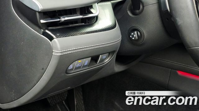 Genesis G90 2022 — photo 26
