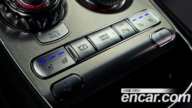 Genesis G90 2022 — photo 32