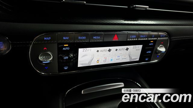 Genesis G90 2022 — photo 33