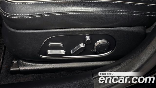 Genesis G90 2022 — photo 35